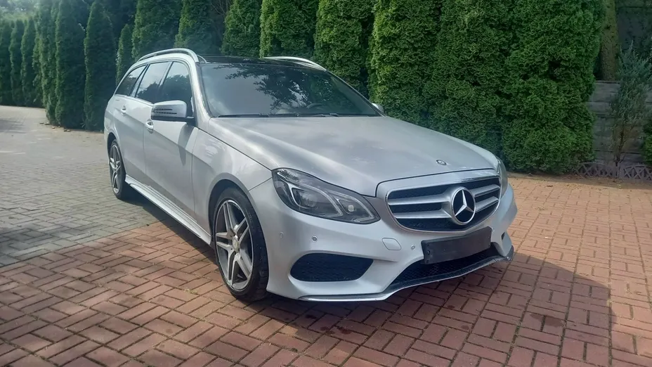 MERCEDES-BENZ E Klasa -
