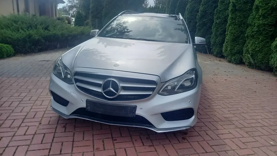 MERCEDES-BENZ E Klasa -