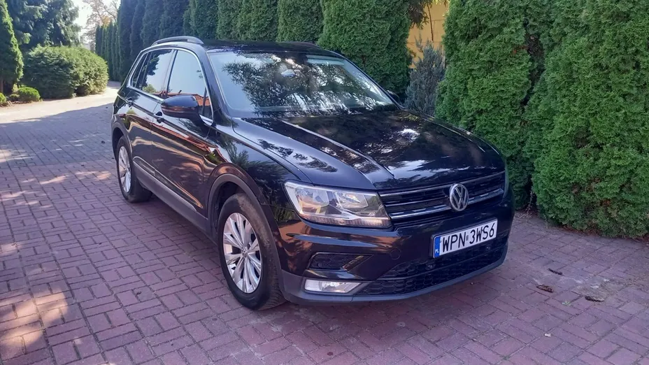 VOLKSWAGEN Tiguan -