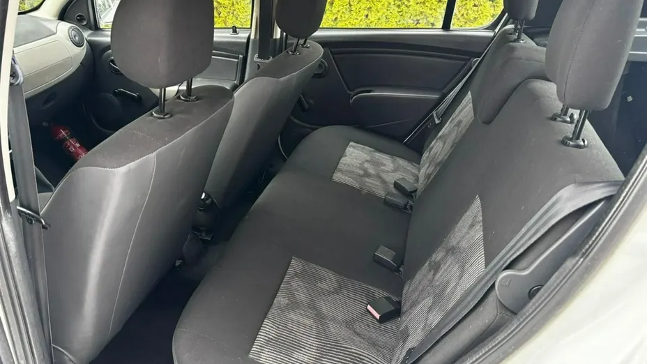 DACIA Sandero -