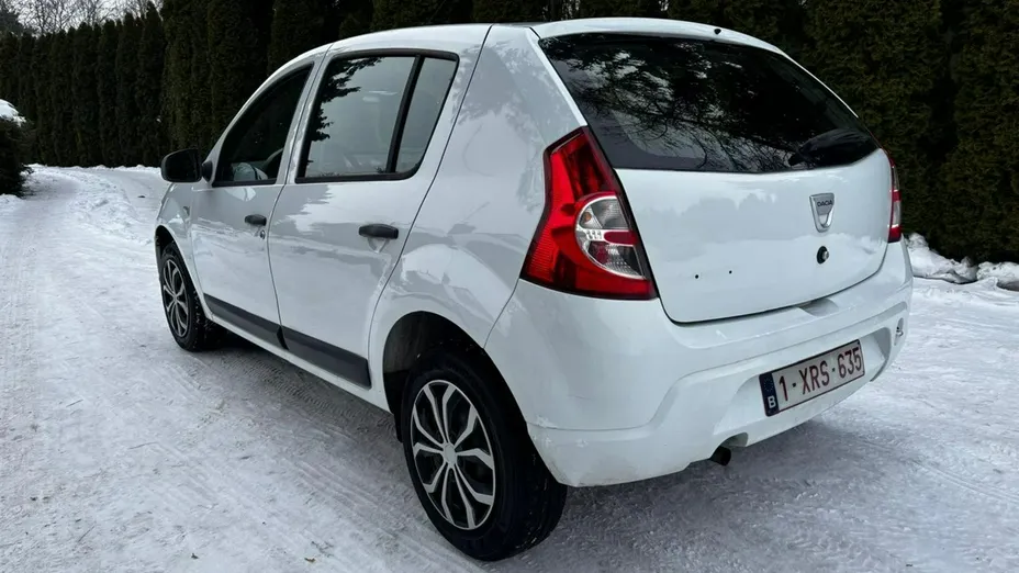DACIA Sandero -