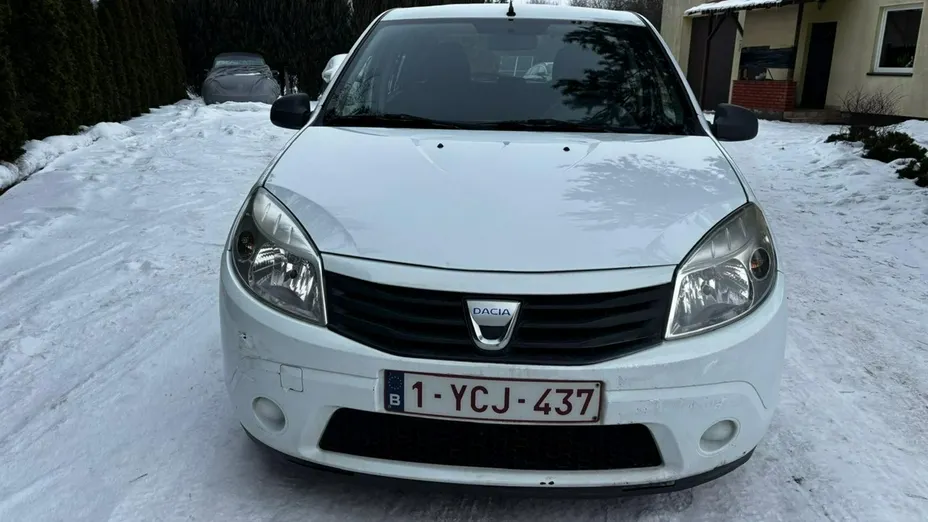DACIA Sandero -