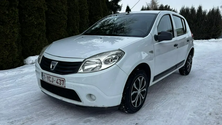 DACIA Sandero -