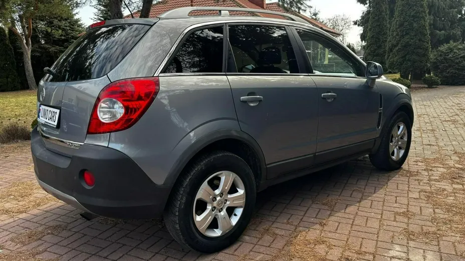 OPEL Antara -