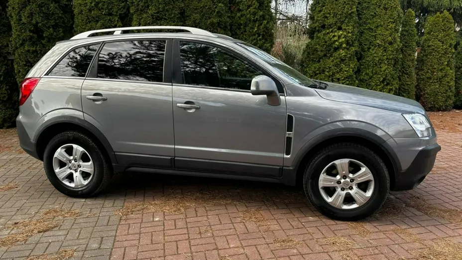 OPEL Antara -