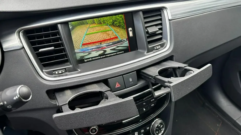 PEUGEOT 508 -