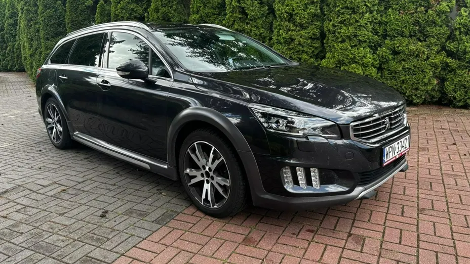 PEUGEOT 508 -
