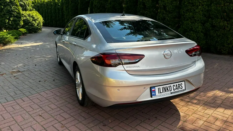 OPEL Insignia -
