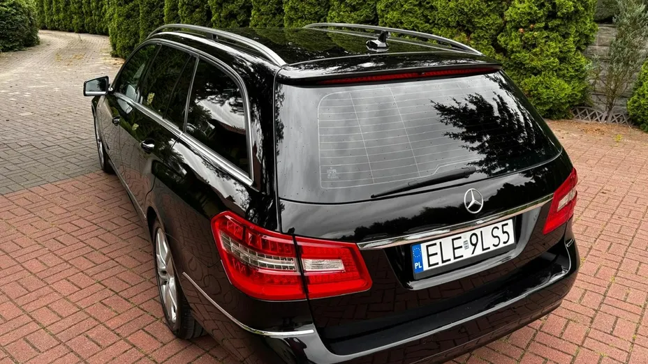 MERCEDES-BENZ E Klasa -