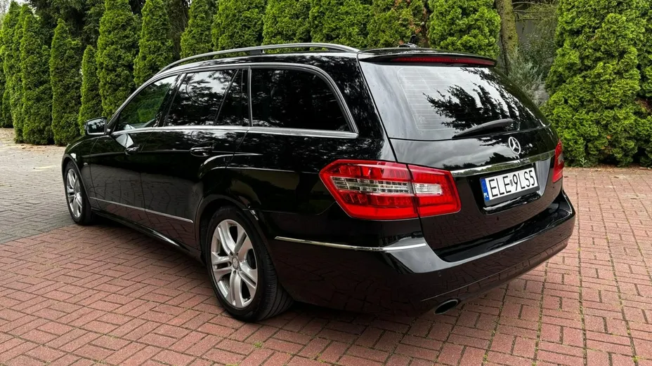 MERCEDES-BENZ E Klasa -