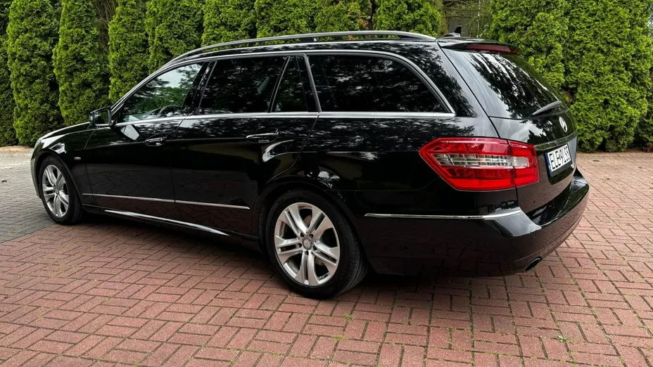 MERCEDES-BENZ E Klasa -