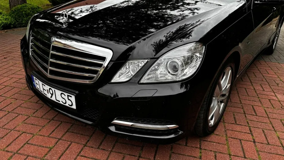 MERCEDES-BENZ E Klasa -