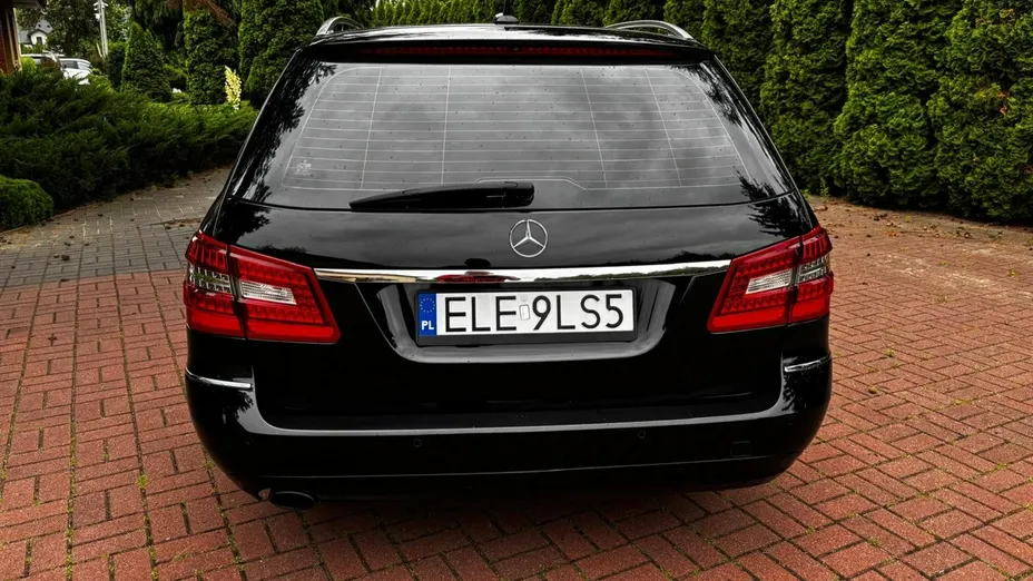 MERCEDES-BENZ E Klasa -