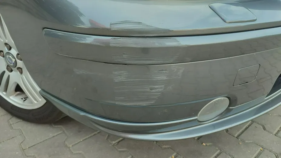 VOLVO S60 -