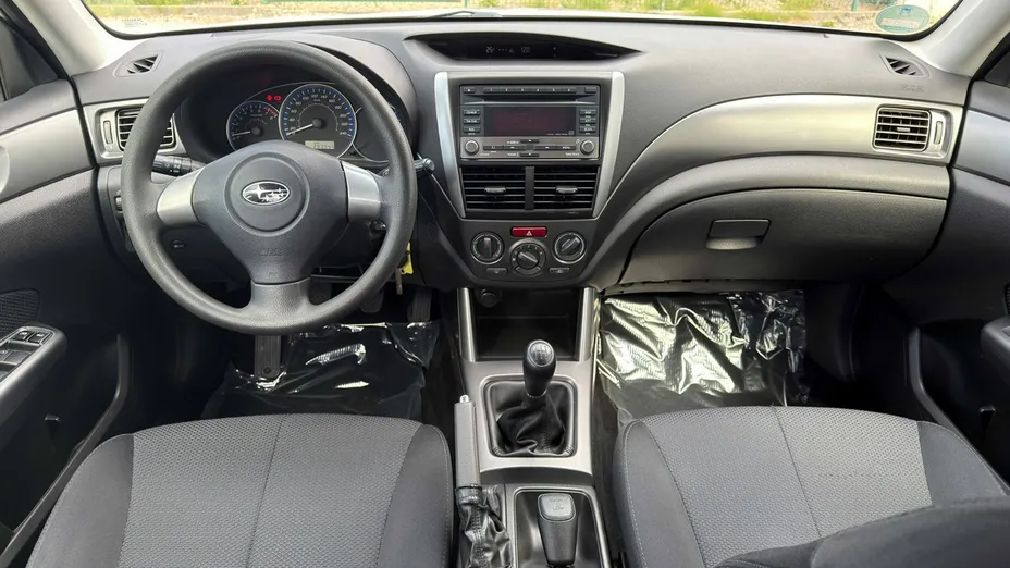 SUBARU Forester -