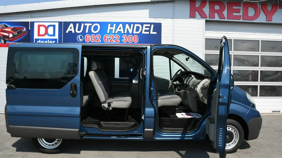 OPEL Vivaro -