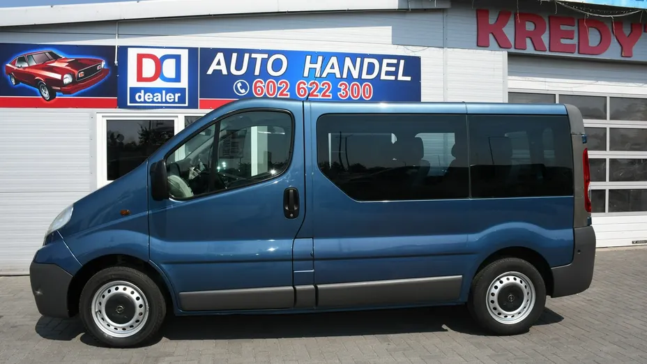 OPEL Vivaro -