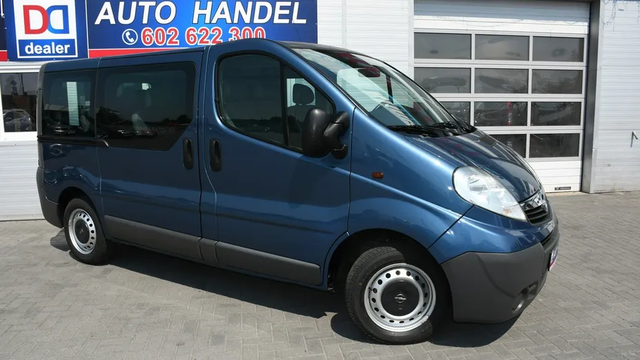 OPEL Vivaro -