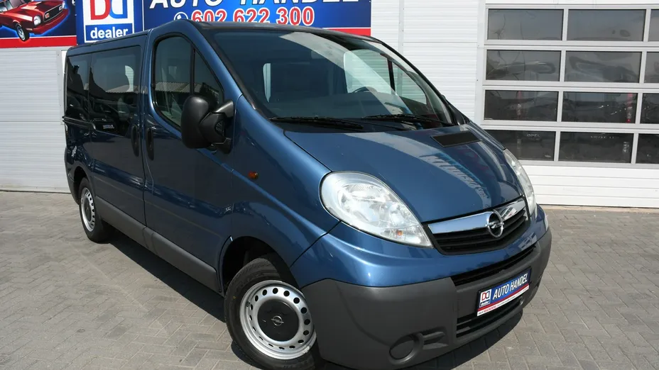OPEL Vivaro -
