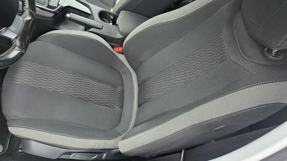 PEUGEOT 308 -