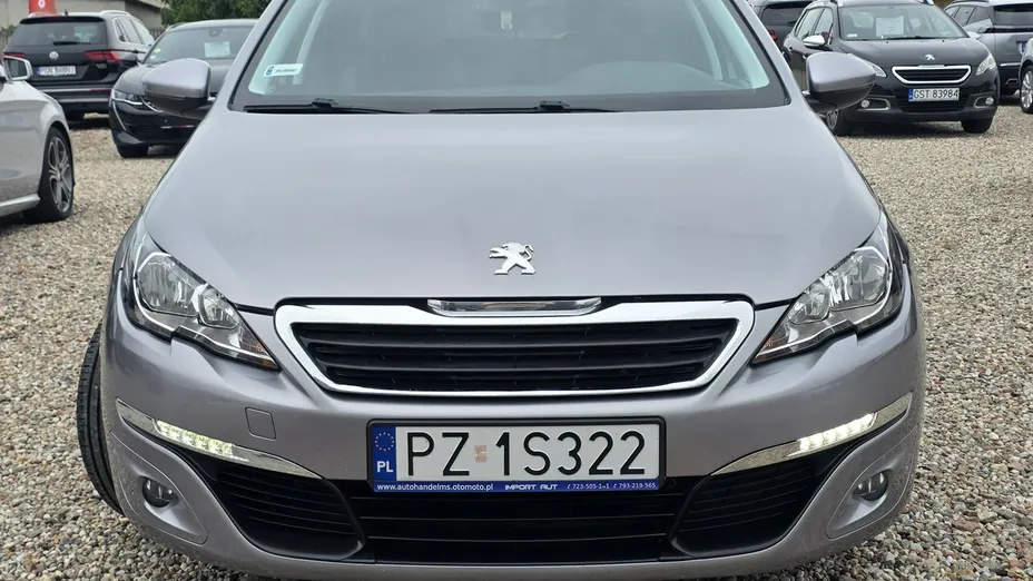 PEUGEOT 308 -