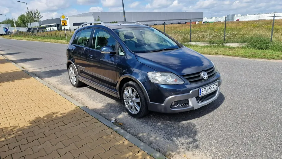 VOLKSWAGEN Golf Plus -