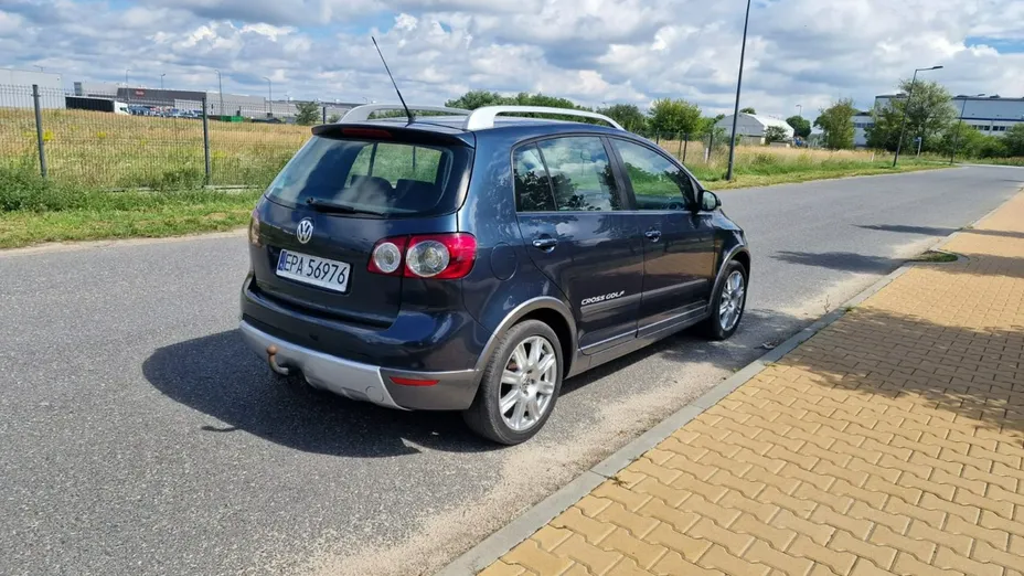 VOLKSWAGEN Golf Plus -