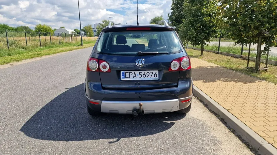 VOLKSWAGEN Golf Plus -
