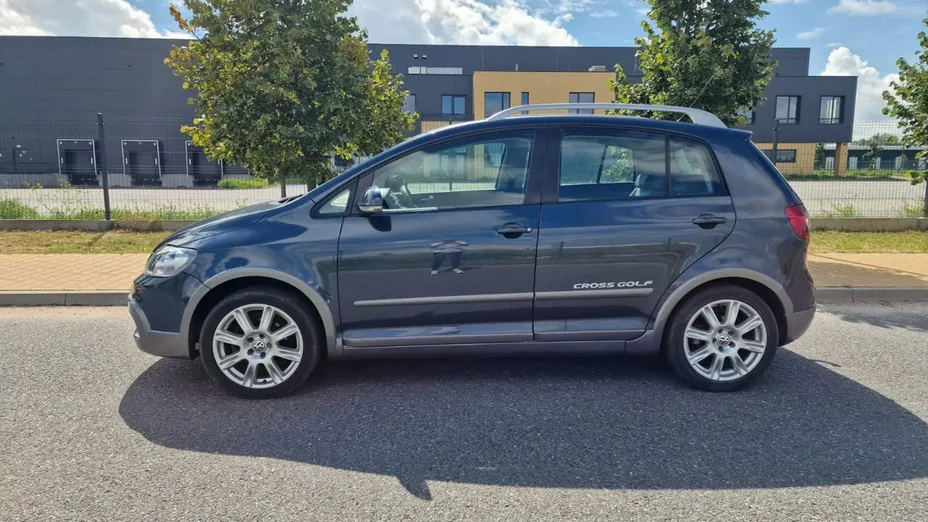 VOLKSWAGEN Golf Plus -