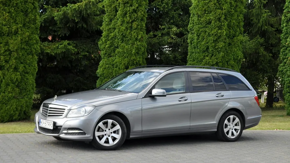 MERCEDES-BENZ C Klasa -