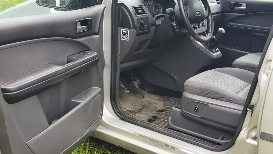 FORD C-MAX -