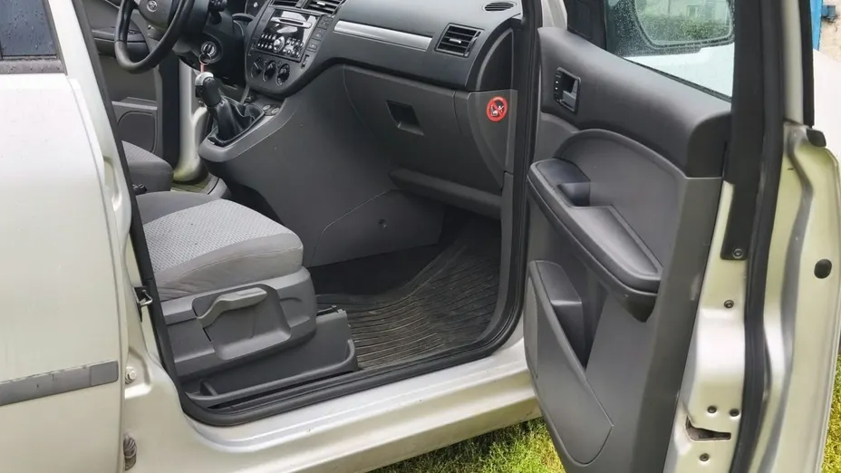 FORD C-MAX -