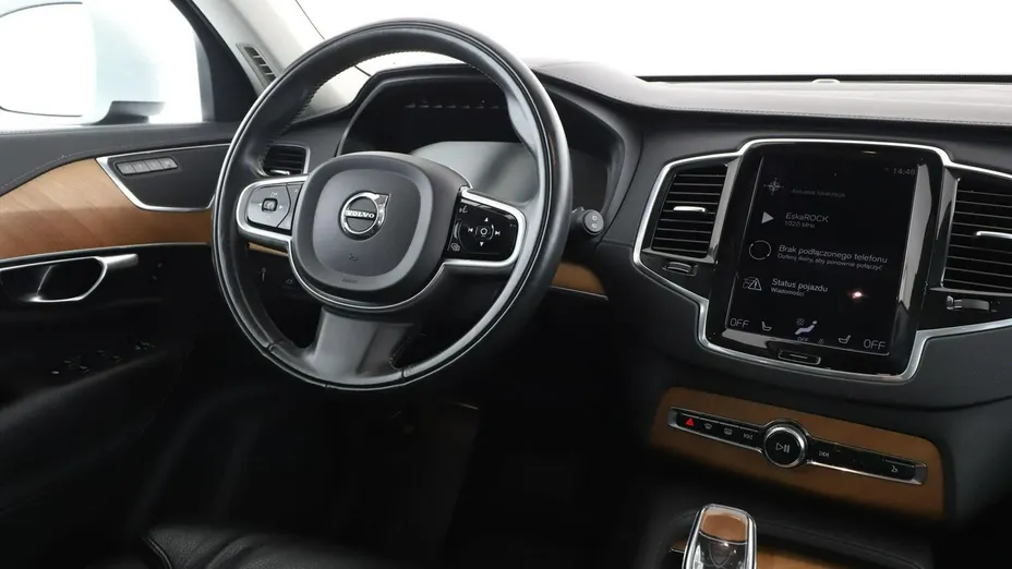 VOLVO XC90 -