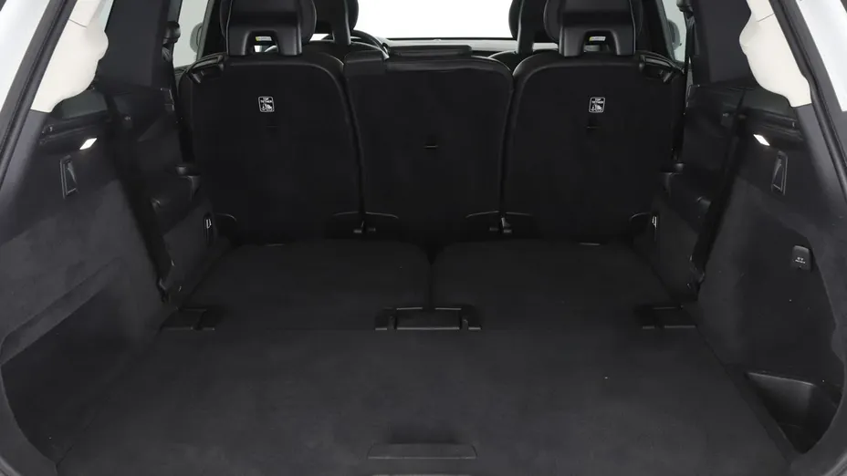 VOLVO XC90 -