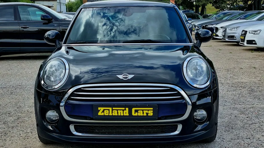 MINI Cooper -