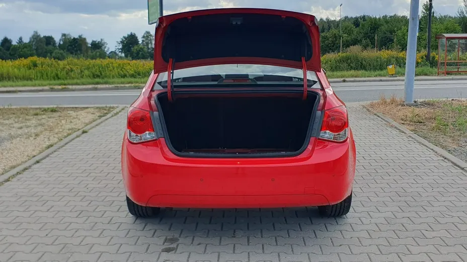 CHEVROLET Cruze -
