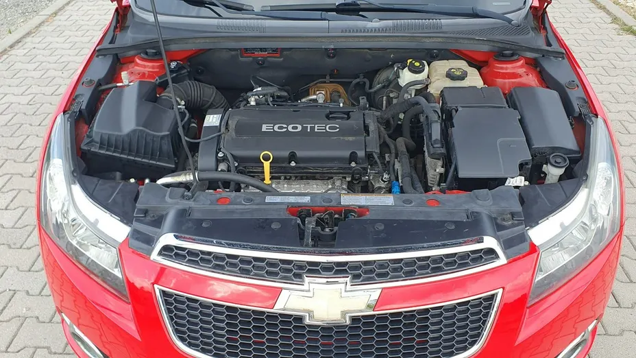 CHEVROLET Cruze -