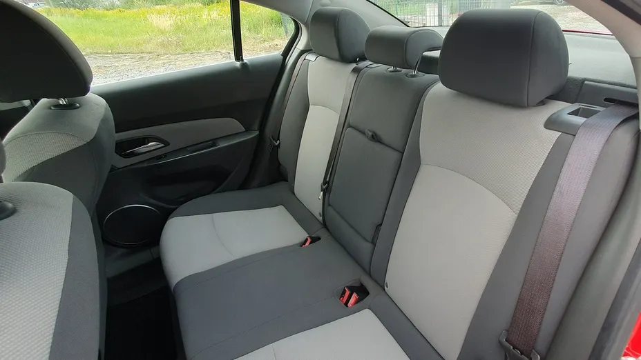 CHEVROLET Cruze -