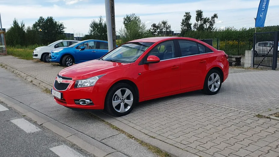CHEVROLET Cruze -