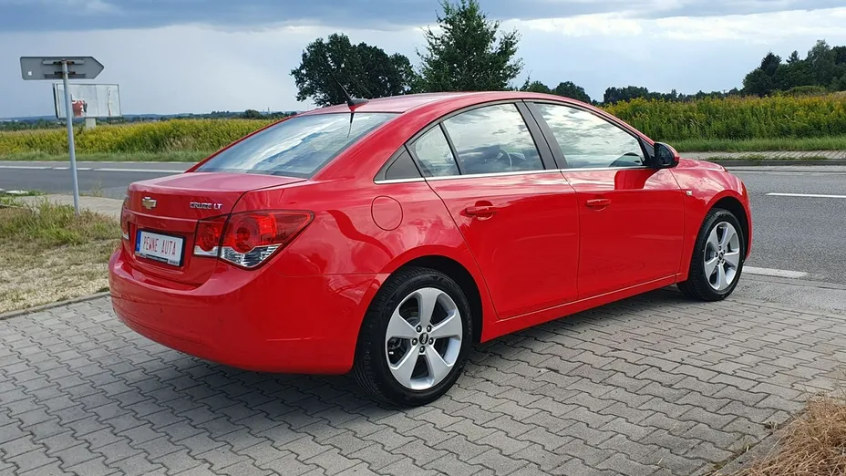 CHEVROLET Cruze -