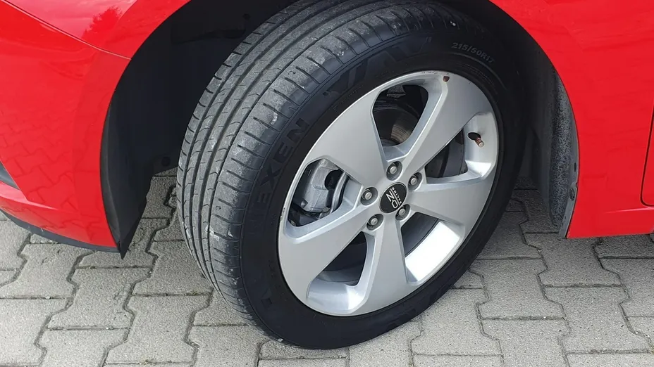 CHEVROLET Cruze -
