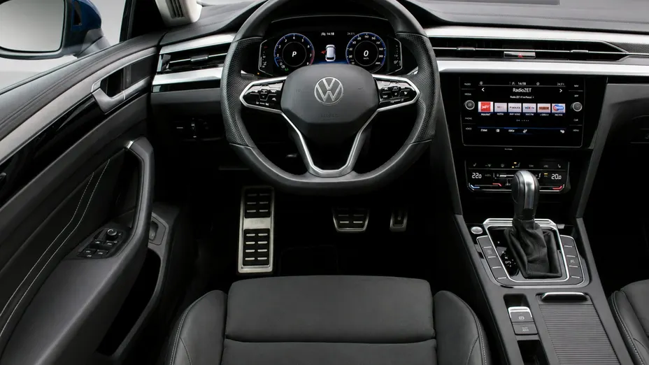 VOLKSWAGEN Arteon -
