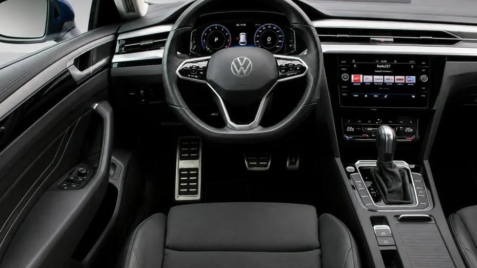 VOLKSWAGEN Arteon -