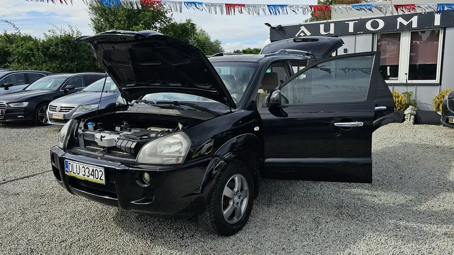 HYUNDAI Tucson -