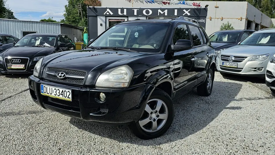 HYUNDAI Tucson -