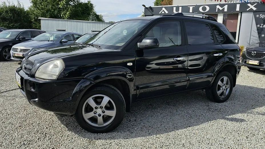 HYUNDAI Tucson -