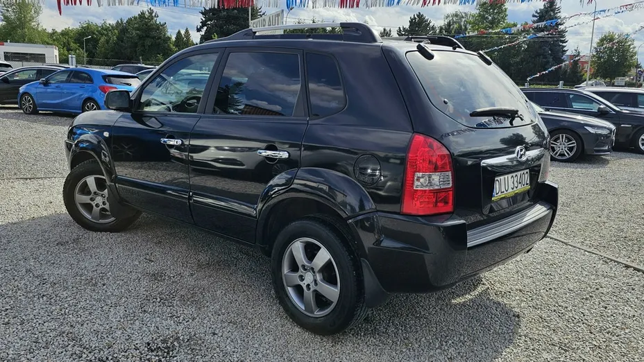 HYUNDAI Tucson -