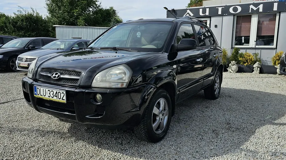 HYUNDAI Tucson -