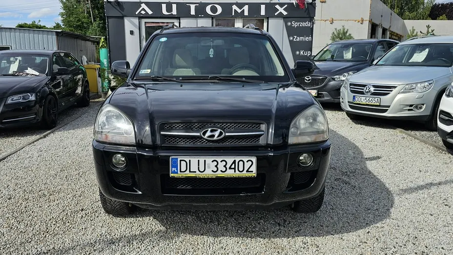 HYUNDAI Tucson -