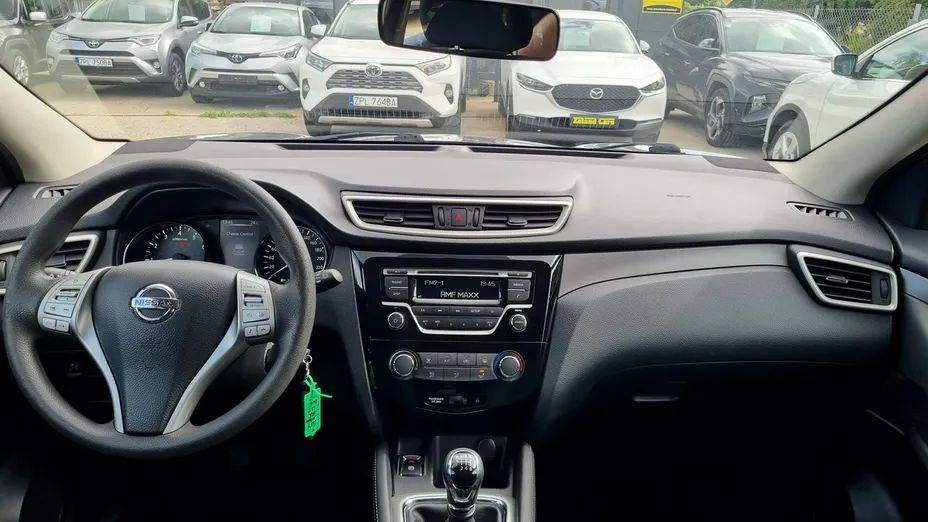 NISSAN Qashqai -
